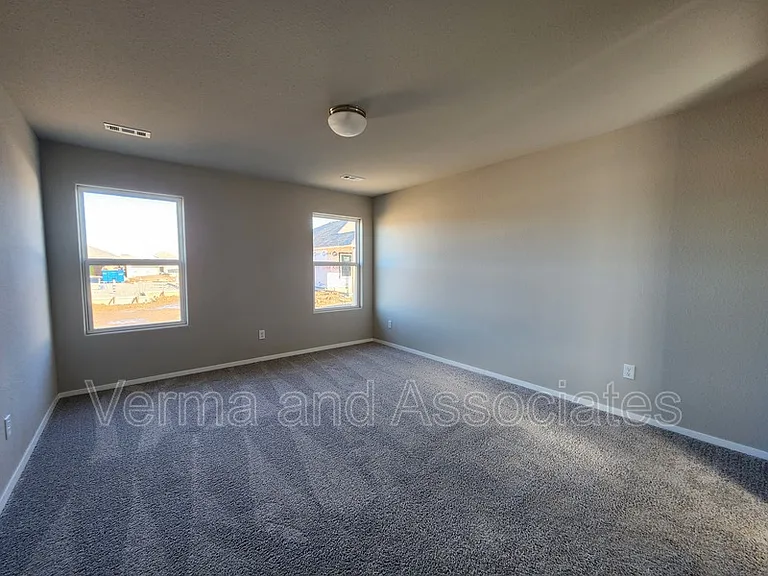1730 King Rd — Photo 3