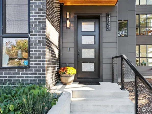 5300 9th Avenue NW, Seattle, WA 98107