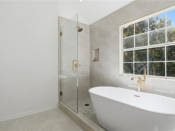 5th image of 3255 Clifton Farm Dr