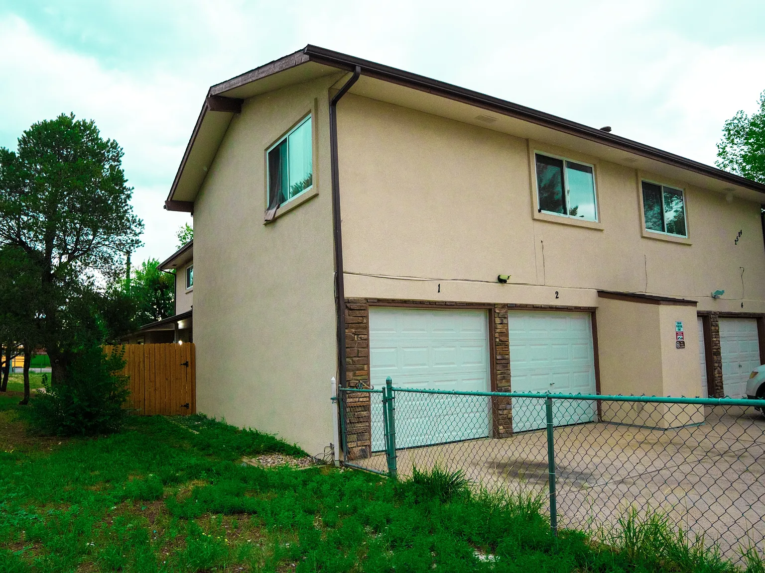 2 bed, $1,600 — Photo 2