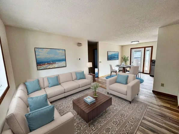 510 E Wyoming St, Redwood Falls, MN 56283