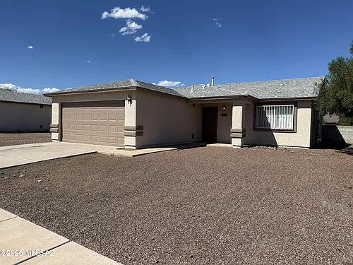 2946 W Ring Tail Dr Photo 1