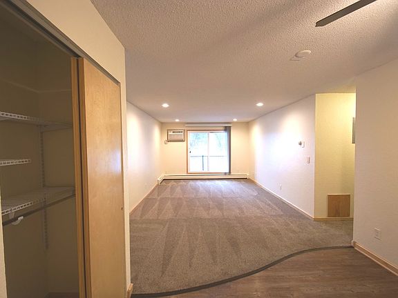 3rd image of 401 E Burnsville Pkwy APT 101