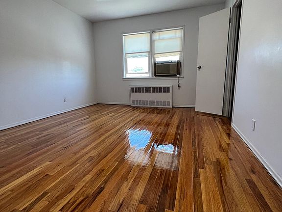 5th image of 211-01 48th Ave #0