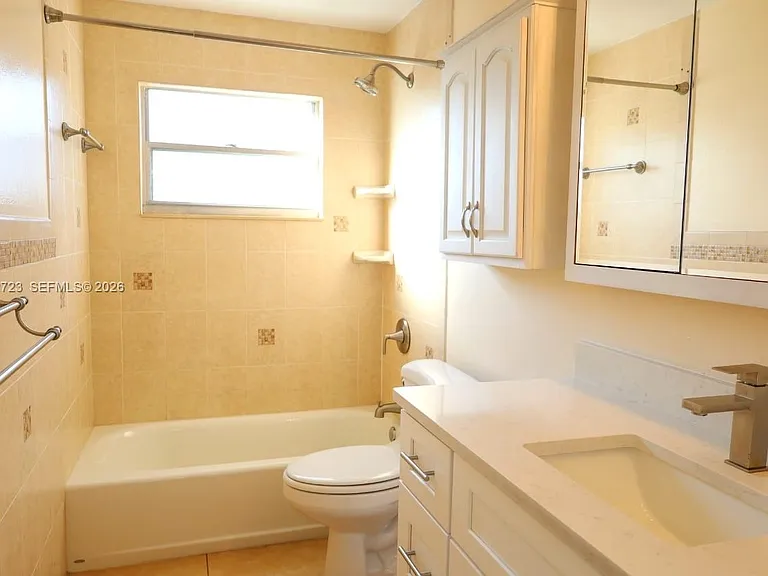 1206 SE 23rd Pl — Photo 13