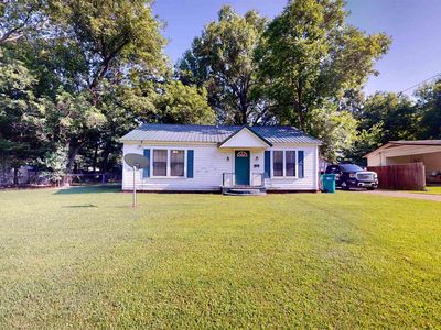 107 W Hoskins St, New Boston, TX, 75570