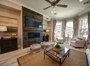 212 Crockett St, Roanoke, TX 76262