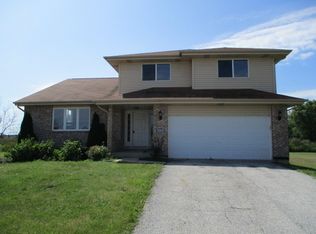 23045 Eastwind Dr, Richton Park, IL 60471