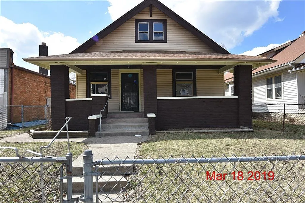 506 N Bosart Ave photo 1
