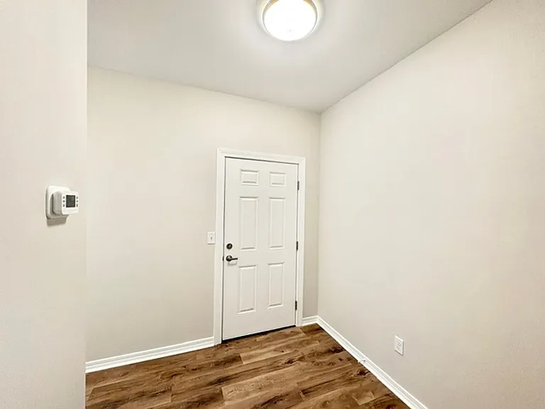 1940 Bluewater Blvd #17 — Photo 3