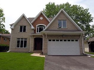 425 Sunset Dr, Wilmette, IL 60091