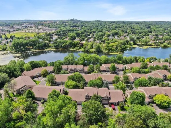 1547 Summit Shores Vis, Burnsville, MN 55306