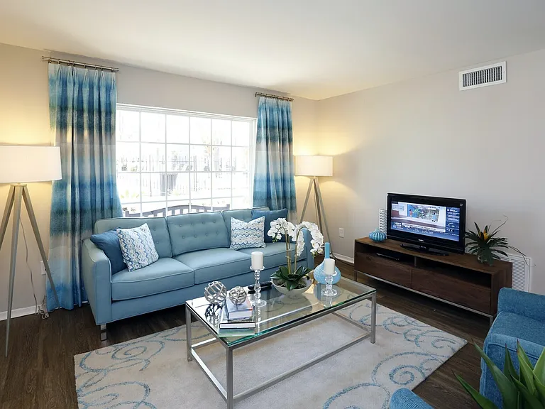 park-west-mobile-al-interior-photo