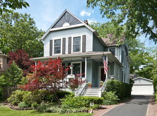 879 Cherry St, Winnetka, IL 60093