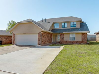 2300 NE 9th St, Moore, OK, 73160