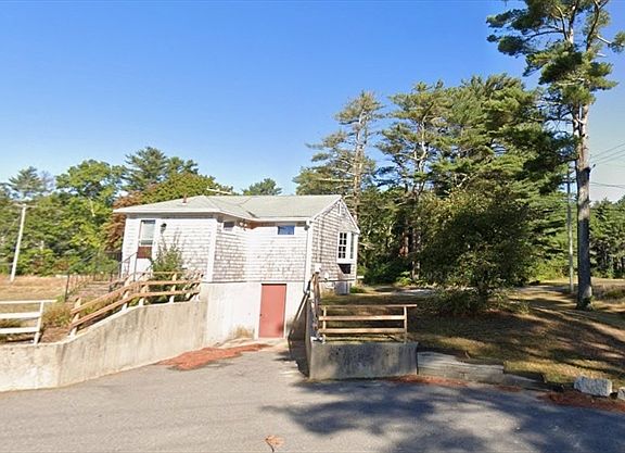 2nd image of 7 Lakeview St