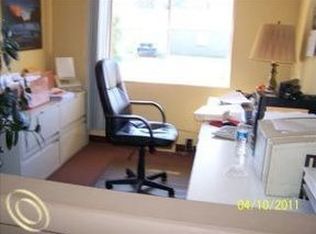4499 W Walton Blvd, Waterford, MI 48329