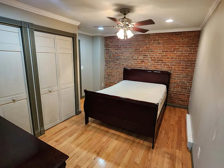 175 Front St #2 — Photo 15