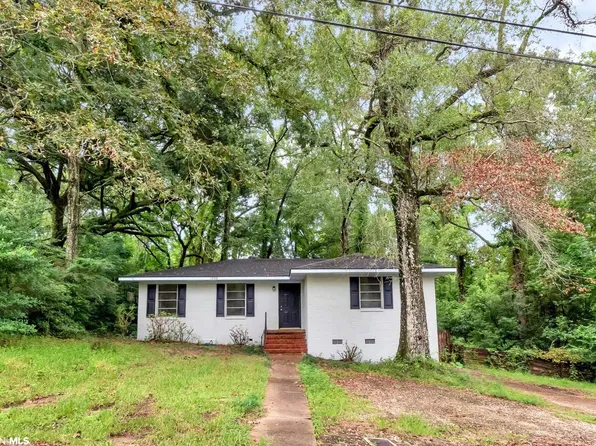 1200 Oak Lane Dr, Mobile, AL 36618