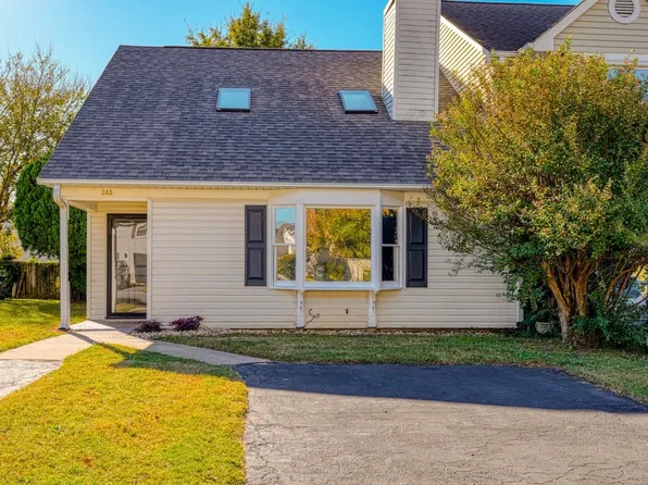 243 Old Towne Rd, Spartanburg, SC 29301