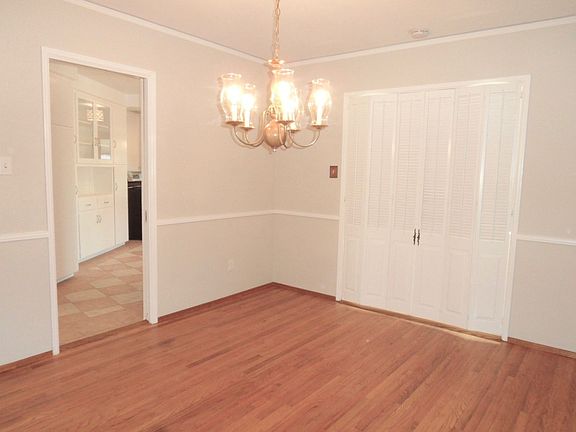 4th image of 4635 Patricia Pl