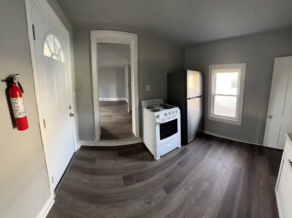 20 Olive St #B, Salem, NJ 08079