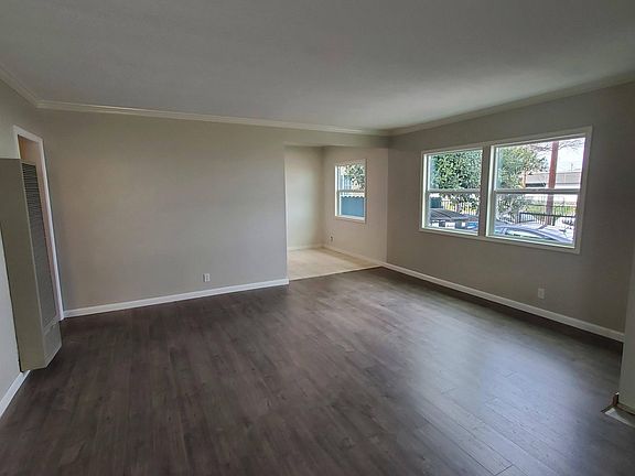 4th image of 1430 Plaza Del Amo APT 4
