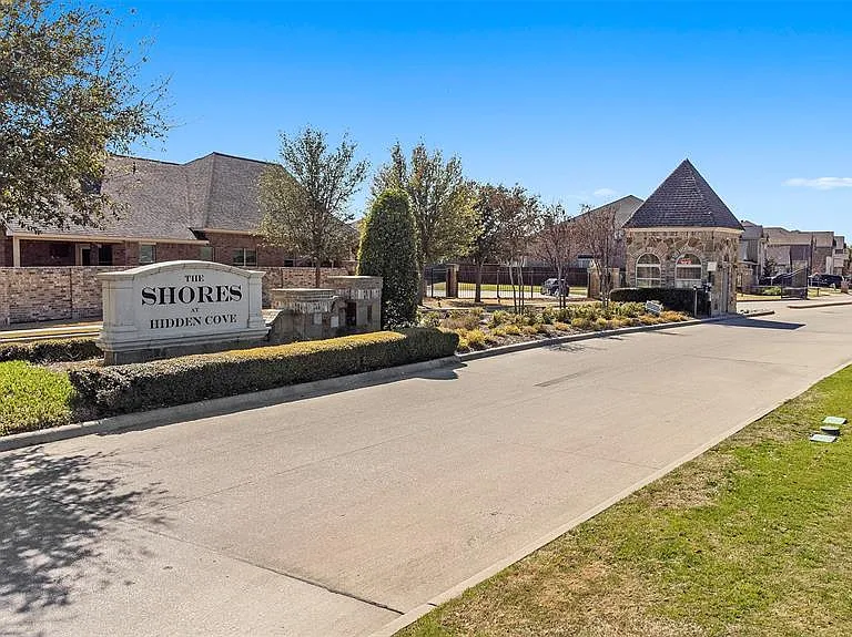 11901 Summer Springs Dr — Photo 27