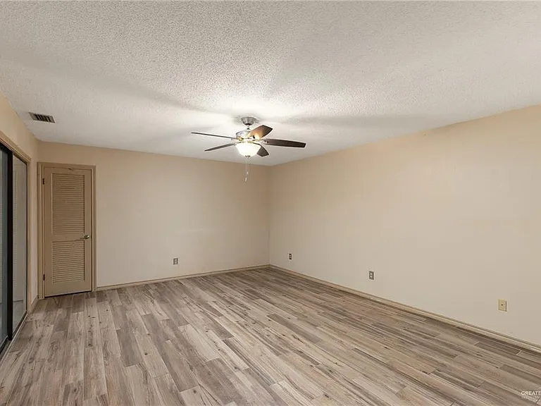2036 S 5th St #11 — Photo 9
