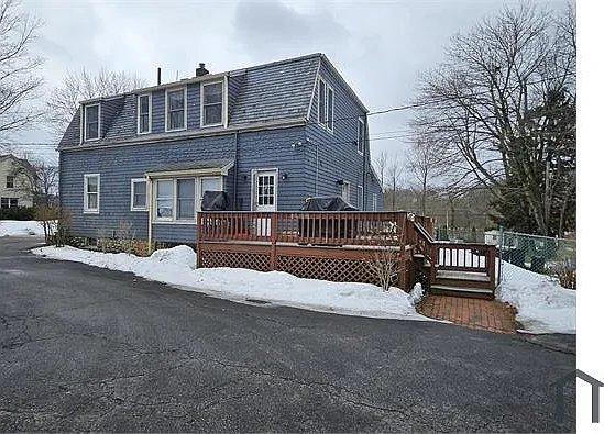40 Water St #2 — Photo 3