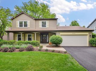2420 Newport Dr, Naperville, IL