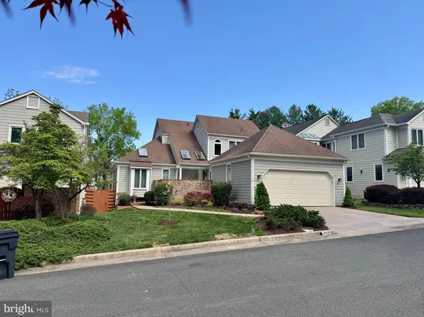 2925 Aran Ct, Oakton, VA 22124