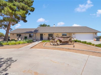 14042 Mission St, Oak Hills, CA, 92344