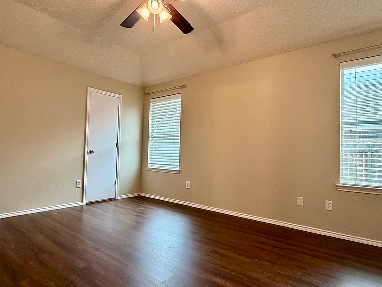 4945 Diamond Trace Trl — Photo 11