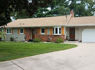8031 Pinehaven Ct, Wisconsin Rapids, WI 54494