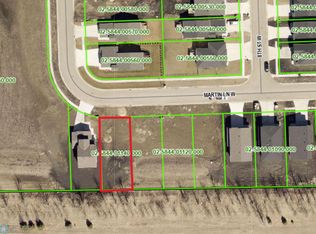 6105 Martin Ln W, West Fargo, ND