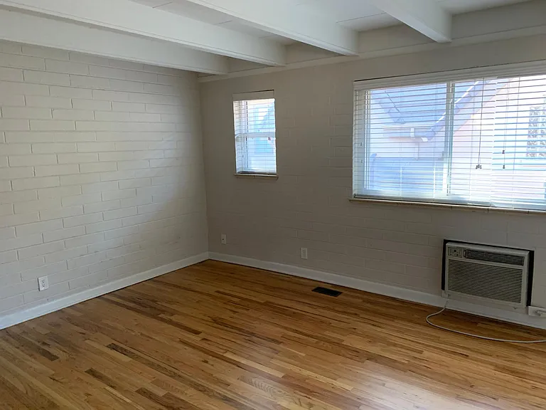 150 Garfield St #D — Photo 2