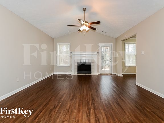 3rd image of 149 Brentwood Way