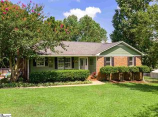 330 Woodsong Dr, Inman, SC 29349