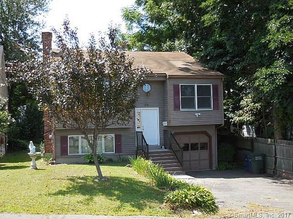 2nd image of 331 Oakwood St