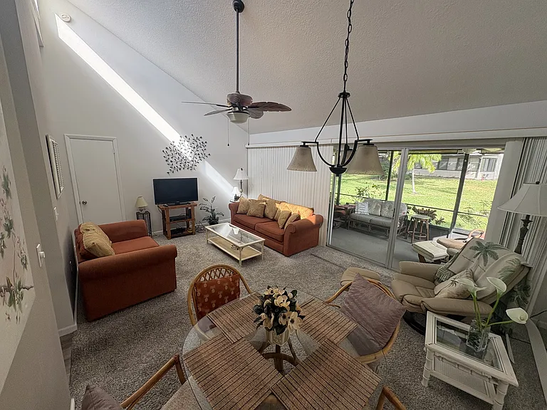 634 White Pine Tree Rd #150 — Photo 14