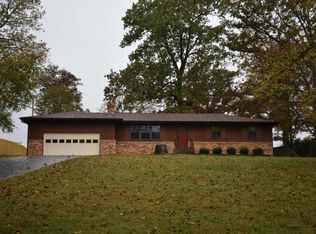 1014 Wayland Dr, Forsyth, MO 65653