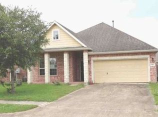 964 Jennifer St, Alvin, TX 77511