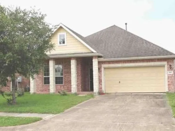 964 Jennifer St, Alvin, TX 77511