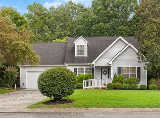 5874 Riley Rd, Ooltewah, TN 37363