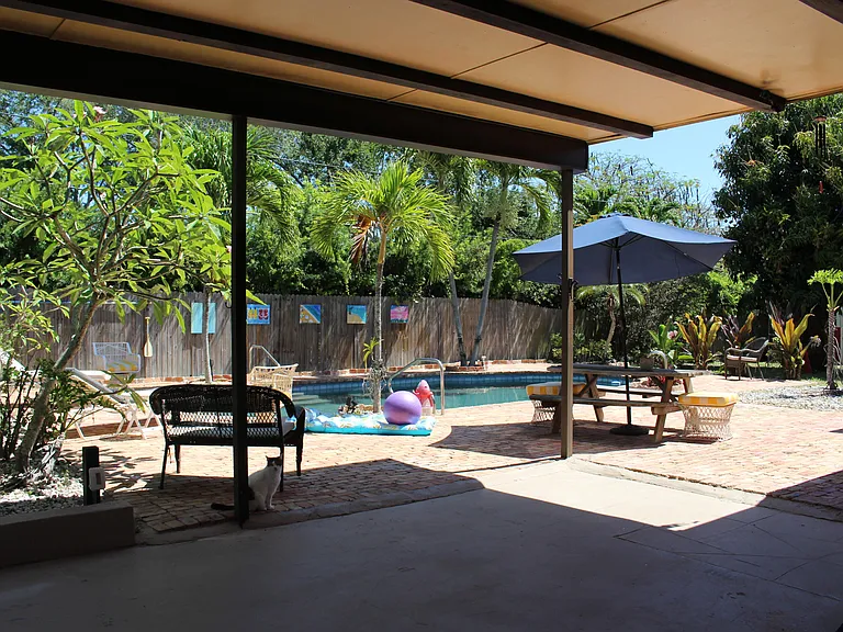 225 Gulfstream Blvd — Photo 14