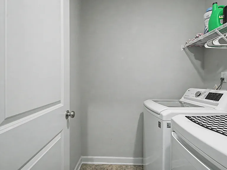 21 Terrier Ct — Photo 17