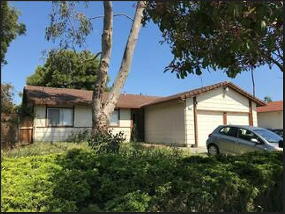 5985 Bitterroot Ave photo 1