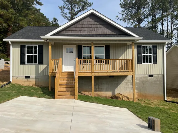 125 Roslyn Ct, Dalton, GA 30720