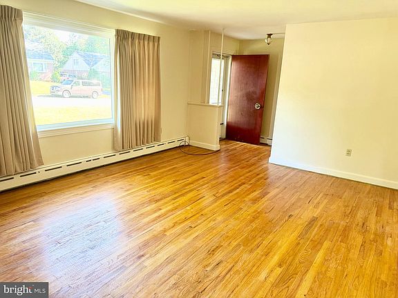 3rd image of 62 Landis Ave
